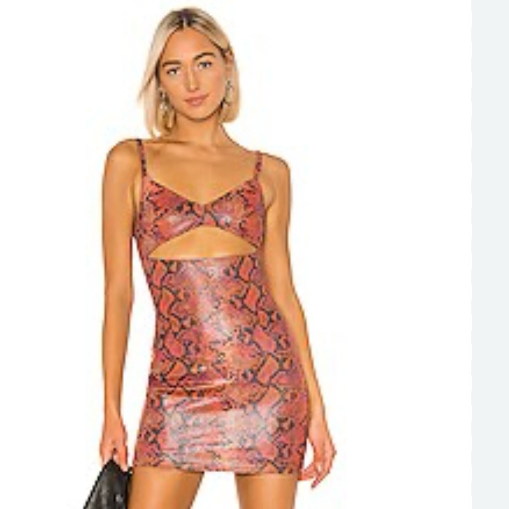h:ours/Revolve Size Sm Kailani Mini Dress‎